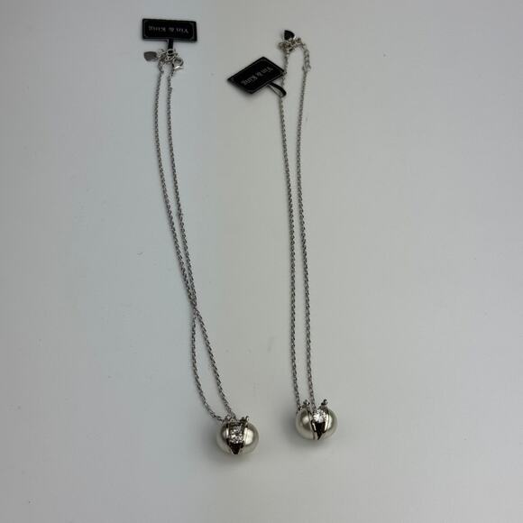 Yin & King Faux Pearl Rhinestone Pendant Necklace Silver Tone Chain NWT - Picture 4 of 7